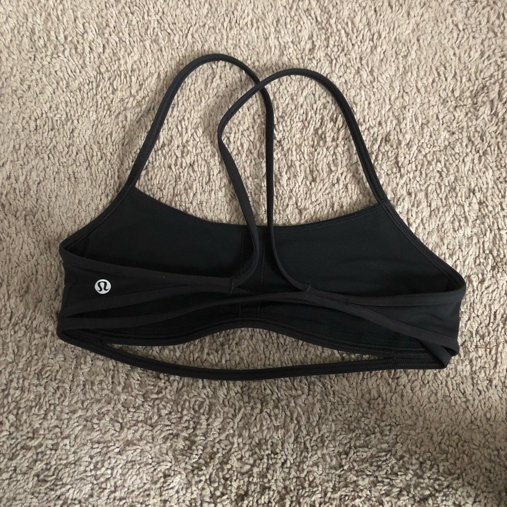 LULULEMON Yoga sports bra size 6